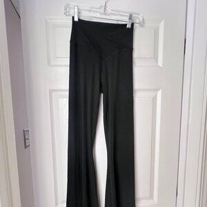 NWOT Aerie High Waisted Crossover Flare Legging